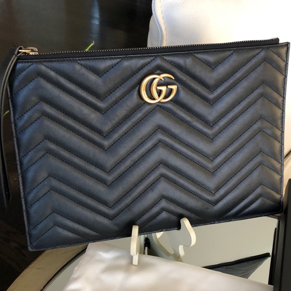 Gucci Handbags - Purse